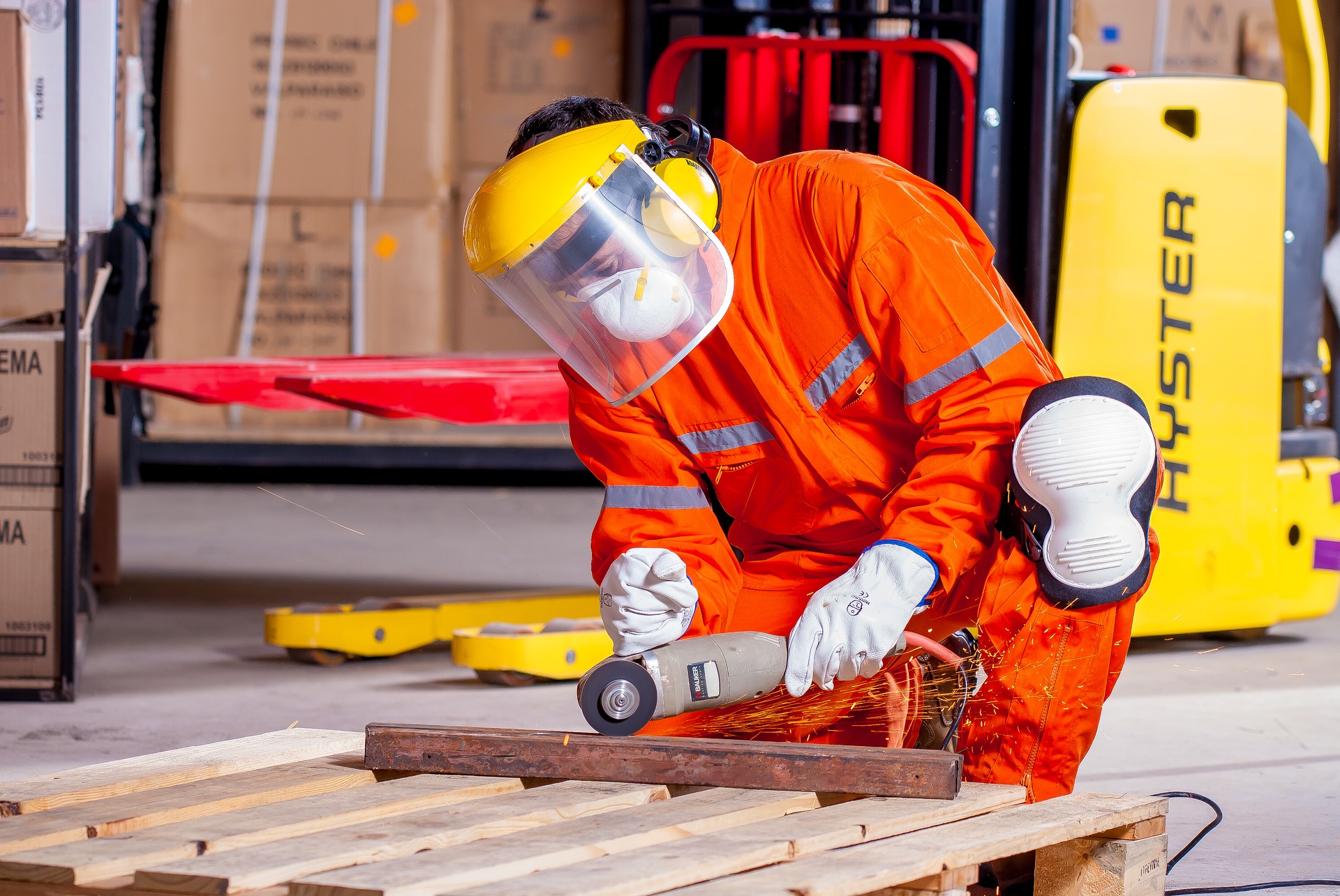 industrial-1636390_1920.jpg
